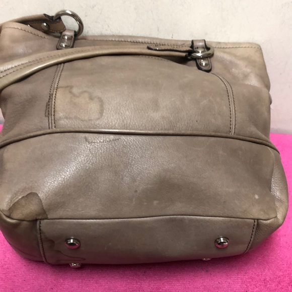 B Makowsky Leatger Tote Purse - Picture 5 of 7